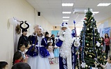 Превью - В Калмыкии Профсоюз провел новогодний праздник для детей